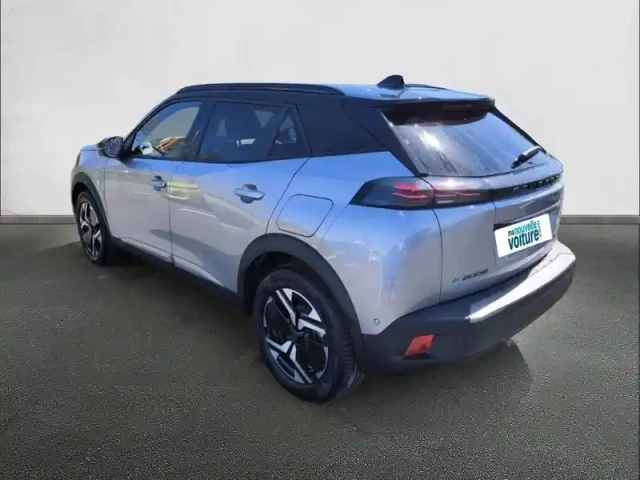 Peugeot 2008 electrique 54 kwh 156 ch — photo 27