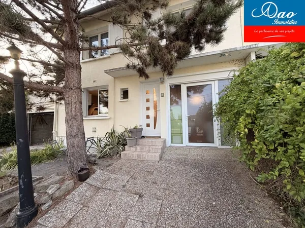Maison 3 chambres + jardin 400 m2 sans vis-à-vis + 2 garages