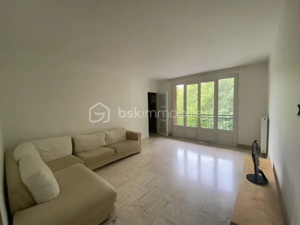 Appartement 4 pièces 82 m²