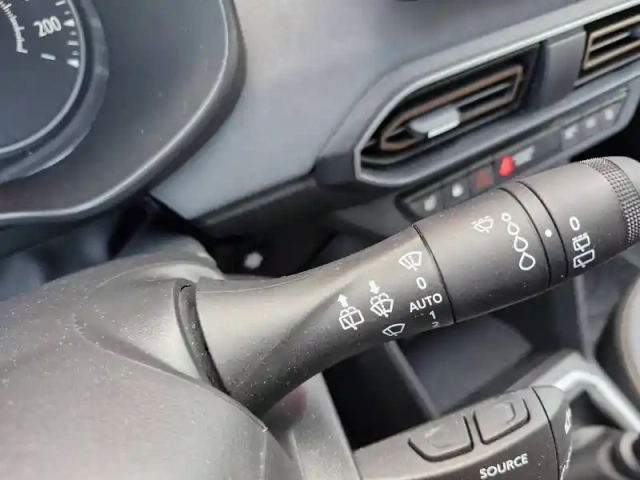 Dacia Jogger tce 110 5 places gsr2 — photo 21