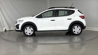 Dacia Sandero 1.0 TCe 90ch Stepway Essential — photo 7