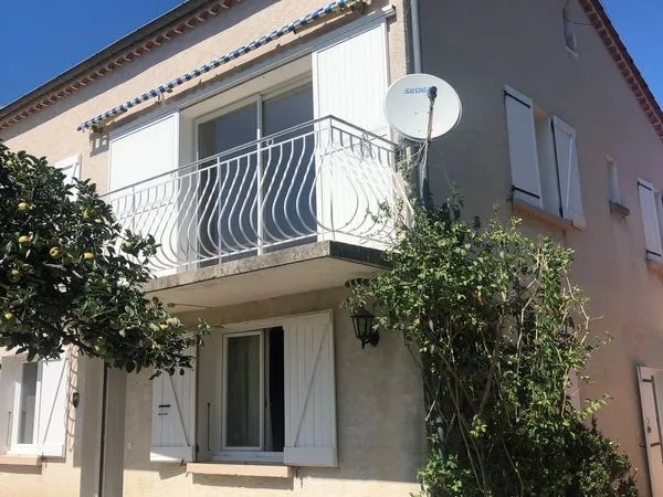 Maison de 175 m² avec appartement indépendant et potentiel de revenu locatif, à 10 minutes à pied du