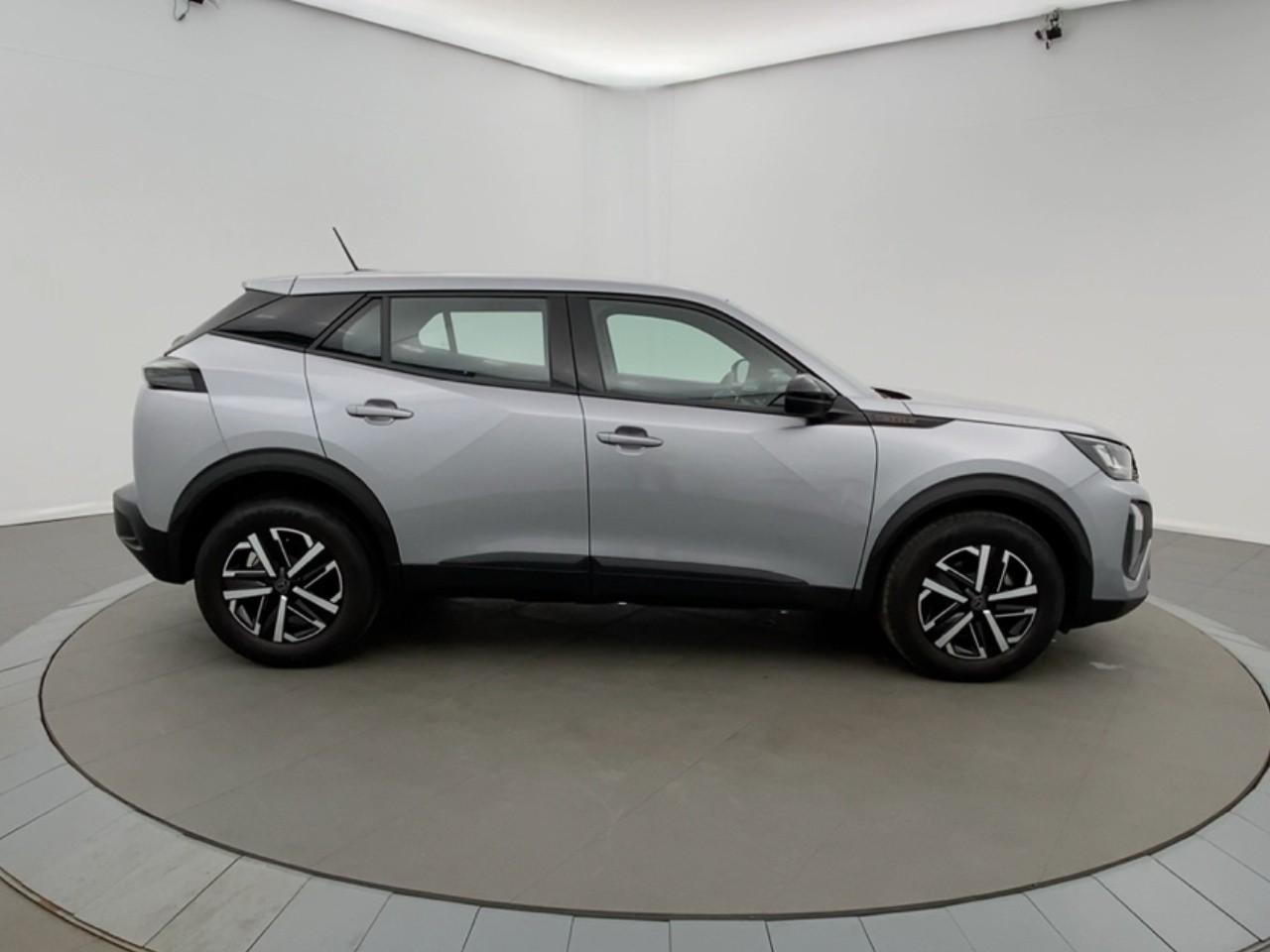 Peugeot 2008 hybrid 145 e-dcs6 style — photo 4