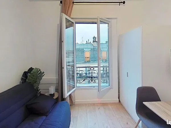 Studio 1 pièce 13 m²
