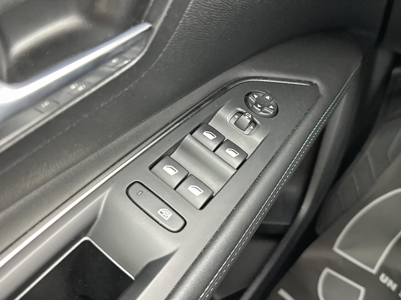 Peugeot 3008 puretech 130ch s&s bvm6 allure pack — photo 15