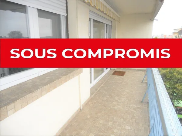 Appartement 4 pièces 77 m² avec loggia cave et garage à vendre à METZ SABLON