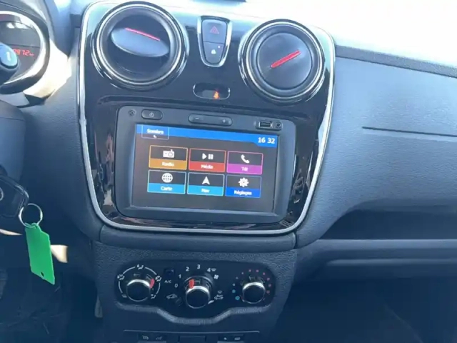 Dacia Lodgy blue dci 115 5 places — photo 12