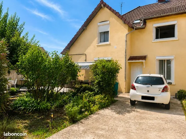 Propriété 3 pièces 80 m²