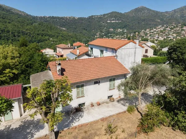 Maison 6 pièces 97 m²