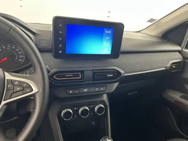 Dacia Sandero eco-g 100 — photo 30