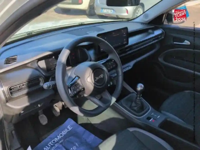 Jeep Avenger 1.2 turbo t3 100ch altitude — photo 15