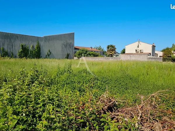 Terrain 1499 m² SAINT FROULT