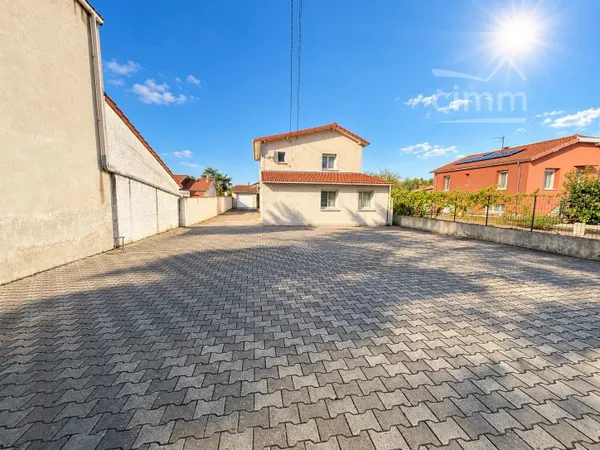 Saint-Rambert-d'Albon – Maison de 121 m² avec 3 chambres, bureau et garage