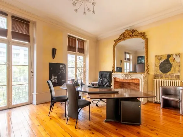 Bureaux 3 pièces 63 m²