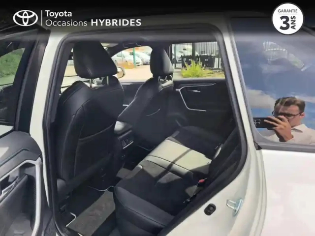Toyota Rav4 2.5 hybride 218ch collection 2wd my22 — photo 12