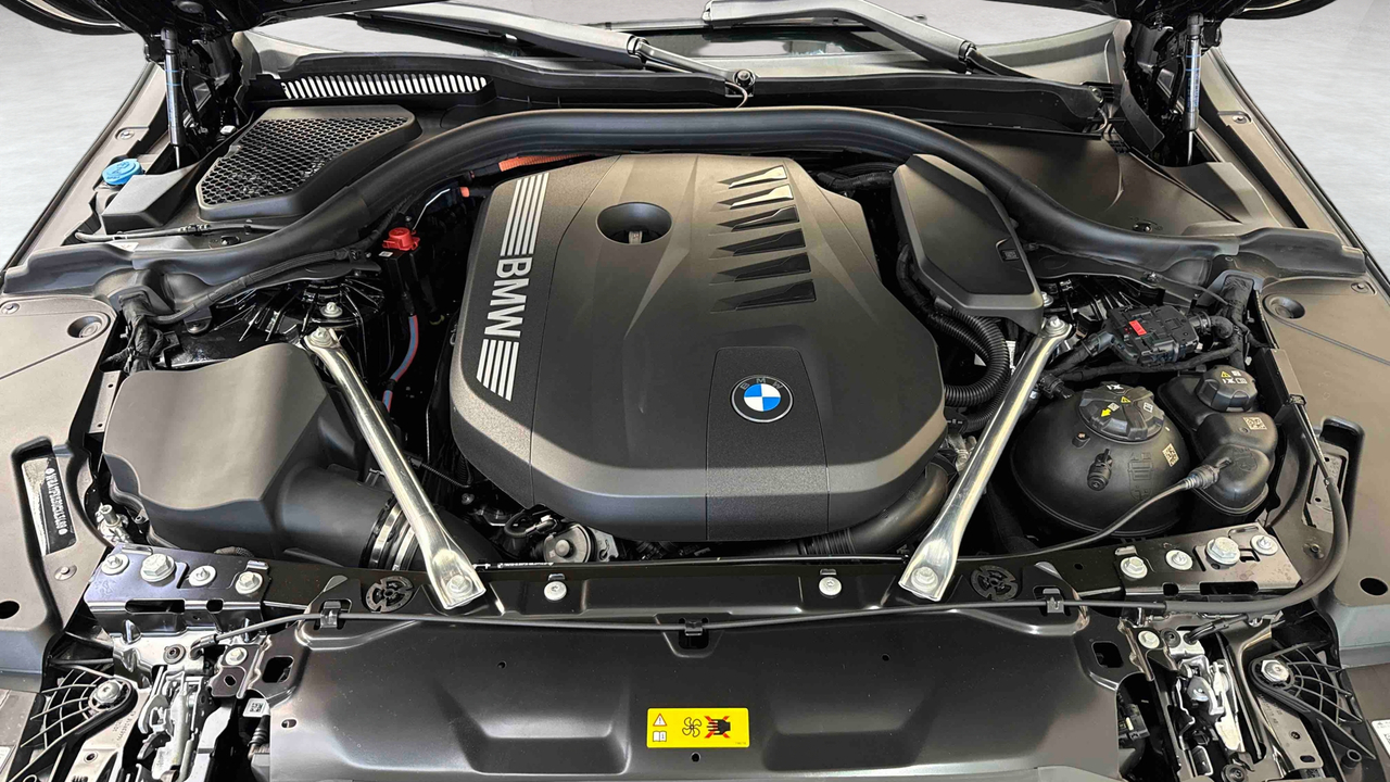 BMW 550e xDrive PHEV 489 ch BVA8 — photo 17