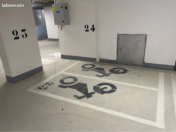 Loue PARKING 2 roues VINCENNES