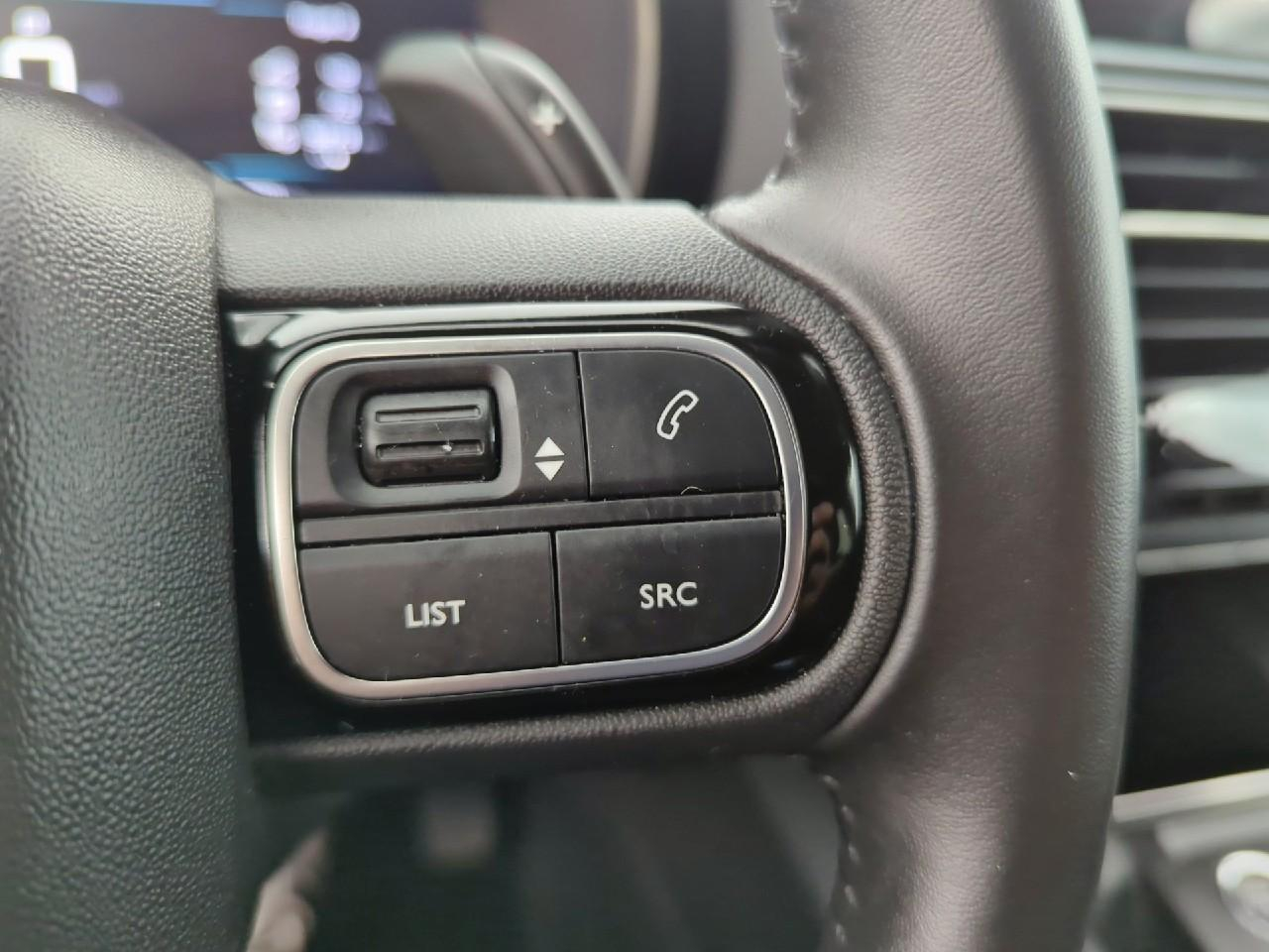 Citroën C5 Aircross hybride 136 e-dcs6 plus — photo 18