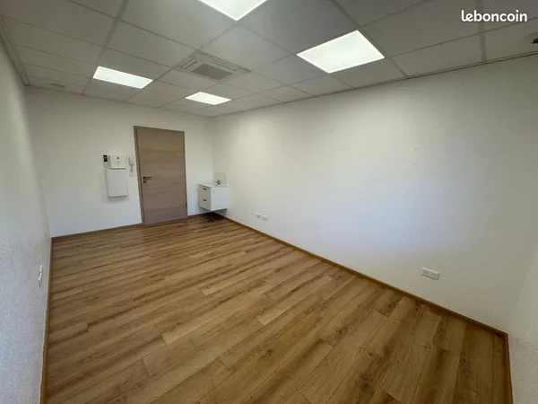 Cabinet paramédical 18m² avec point d'eau - Centre JAD Sierentz