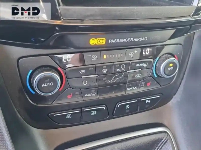 Ford Tourneo Connect 1.0e 100ch stop&amp;start titanium — photo 15