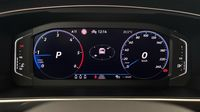 Volkswagen Tiguan 2.0 TDI 150ch R-Line DSG7 — photo 10