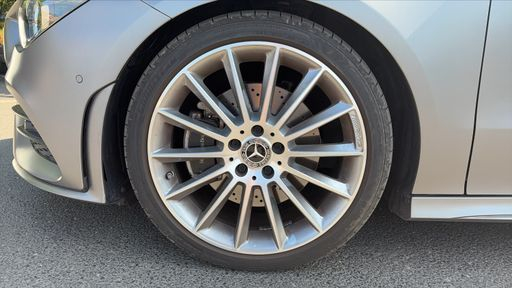 Mercedes Classe CLA 200 d 150 8G-TRONIC - AMG Line – 2022 – 109051 km – Diesel – Boîte Automatique — photo 32