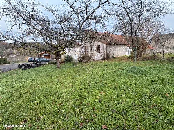 🏡 Saint-Gal-sur-Sioule - Maison de caractère à rénover