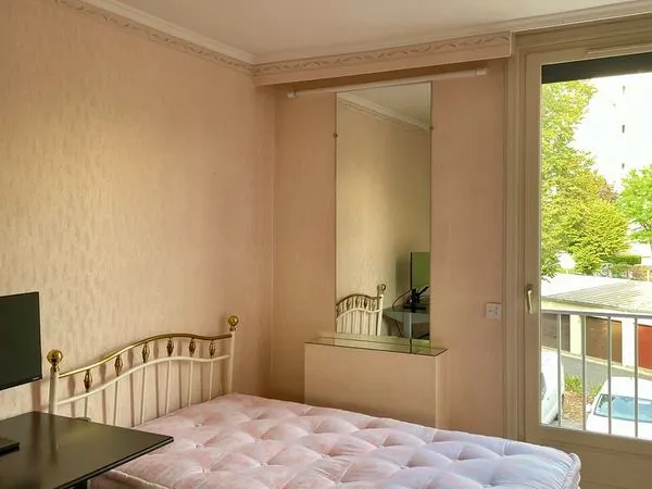 Chambre 4 pièce 68 m²