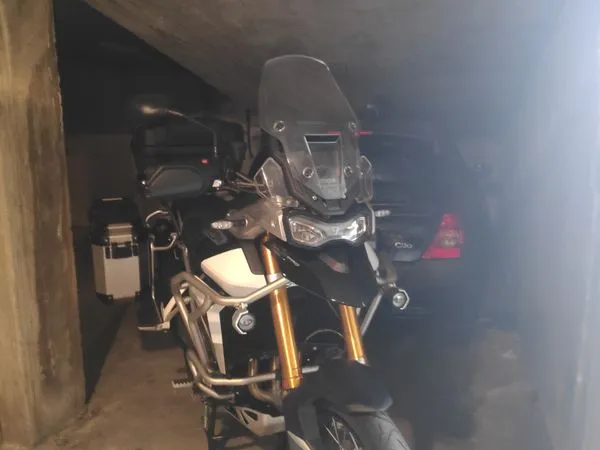 Location Parking Victor Hugo
