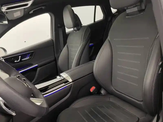 Mercedes Glc coupe 300 e hybrid eq 9g-tronic 4matic — photo 49