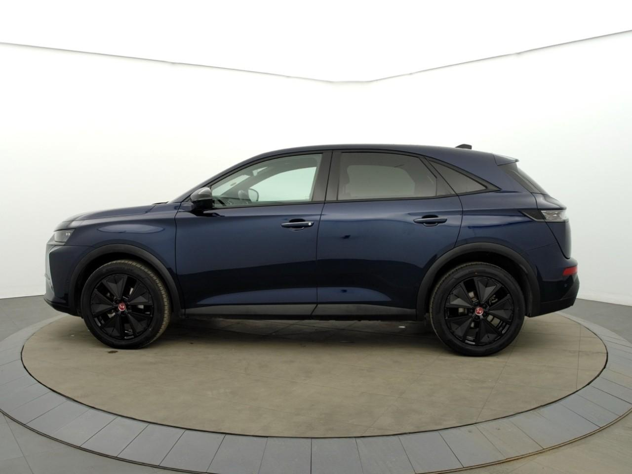 Ds Ds 7 crossback bluehdi 130 eat8 performance line — photo 2