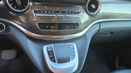 Mercedes Classe V 300d 237 9G-Tronic - Avantgarde Extra Long – 2022 – 130513 km – Diesel – Boîte Automatique — photo 6