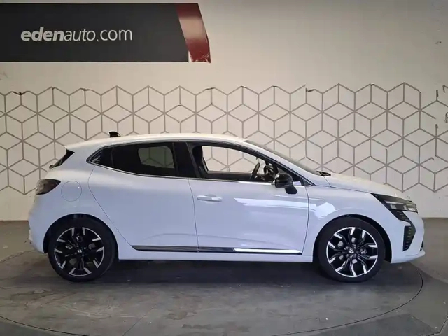 Renault Clio tce 90 ch gsr2 — photo 6