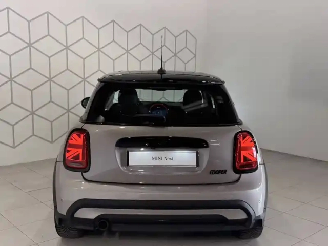 Mini Mini hatch 3 portes cooper 136 ch dkg7 — photo 3