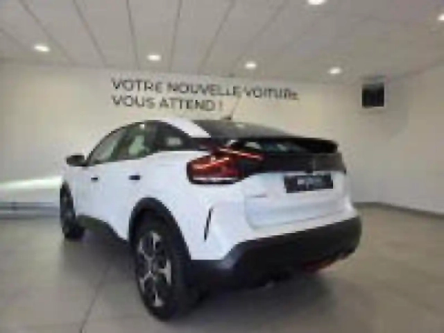 Citroën C4 puretech 130ch s&amp;s feel pack — photo 5