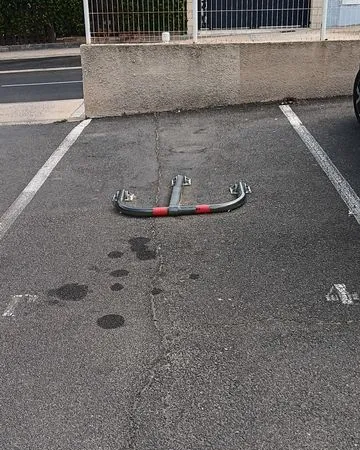 A louer PLACE DE PARKING