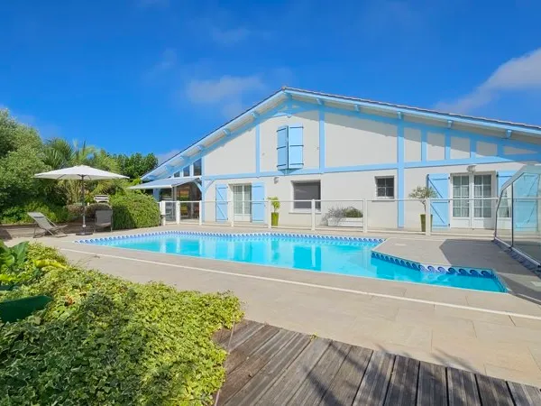 Maison 5 pièces 200 m²