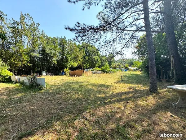Terrain 1270 m² BAGNOLS SUR CEZE