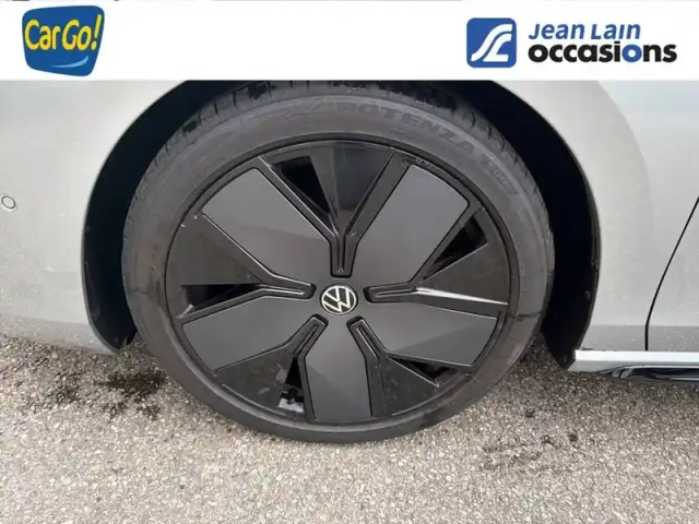 Volkswagen Passat 2.0 tdi evo scr 150 dsg7 — photo 32