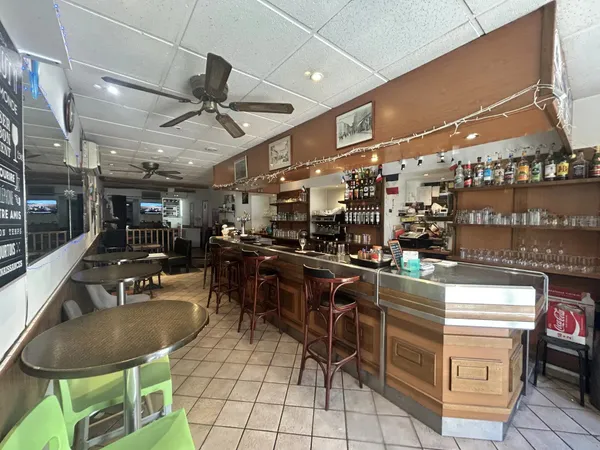 Bar Restaurant License IV