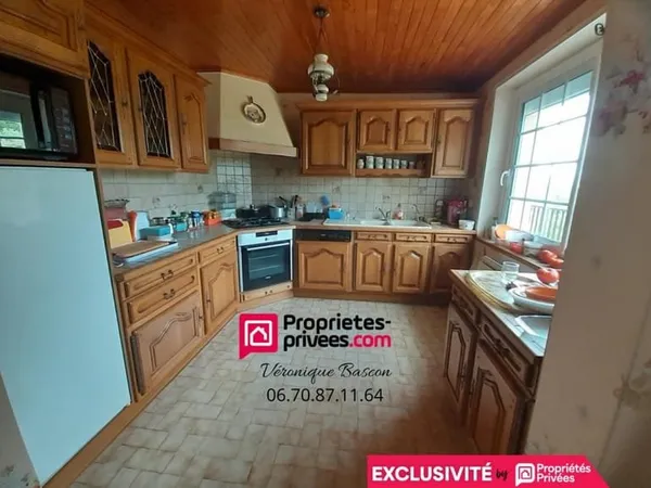 Maison 7 pièces de 137 m2 sur un terrain de 6391m2