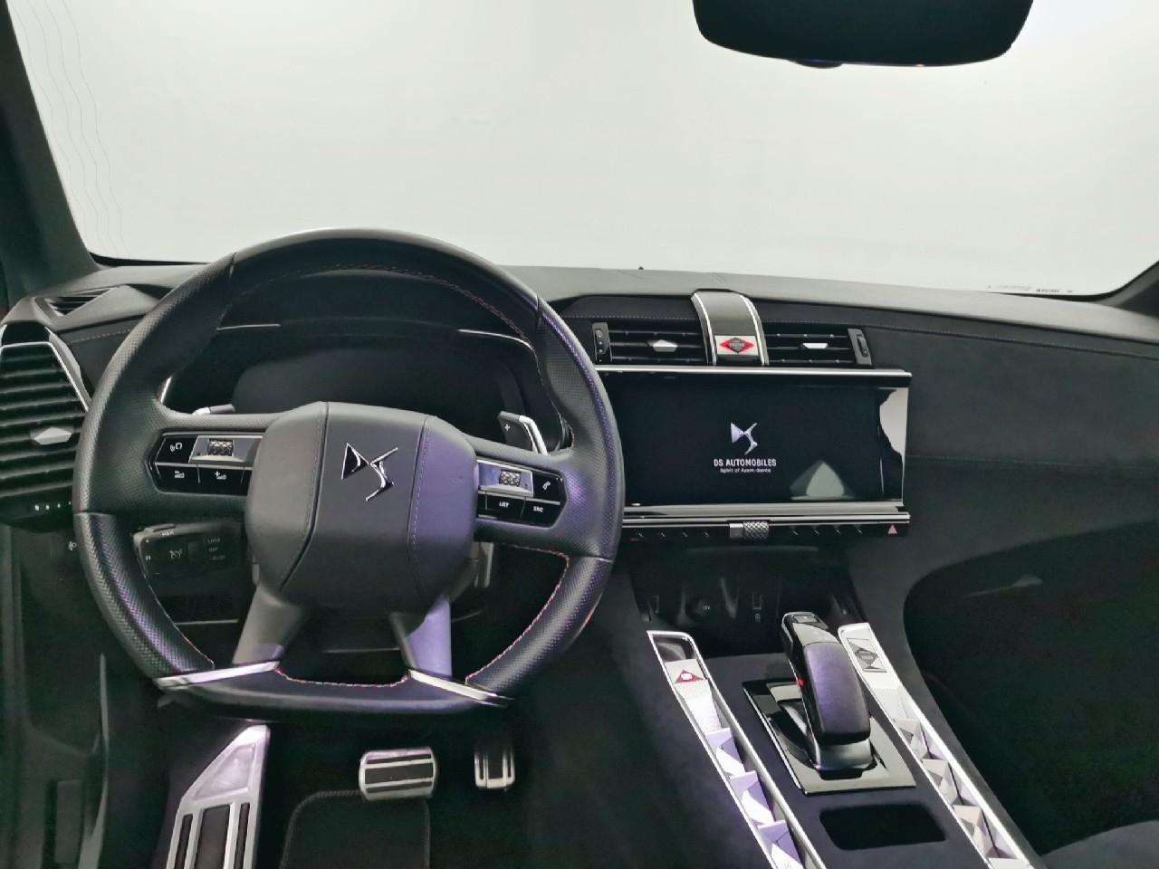 Ds Ds 7 crossback hybride rechargeable e-tense 300 eat8 4x4 performa — photo 12