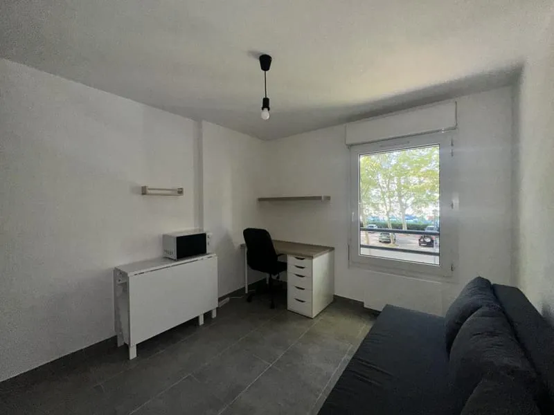 Photo 2