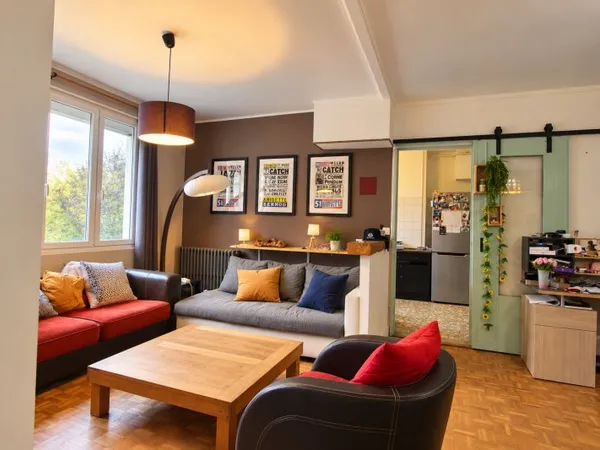 Appartement 3 pièces 84 m²