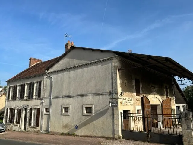 Photo 1