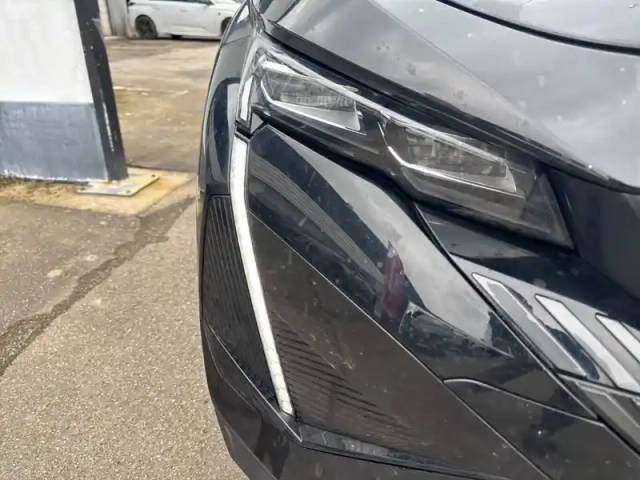 Peugeot 408 phev 225 e-eat8 — photo 42