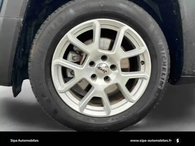Jeep Renegade 1.5 turbo t4 130 ch bvr7 e-hybrid — photo 11