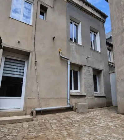 Maison 6 pièces 140 m²