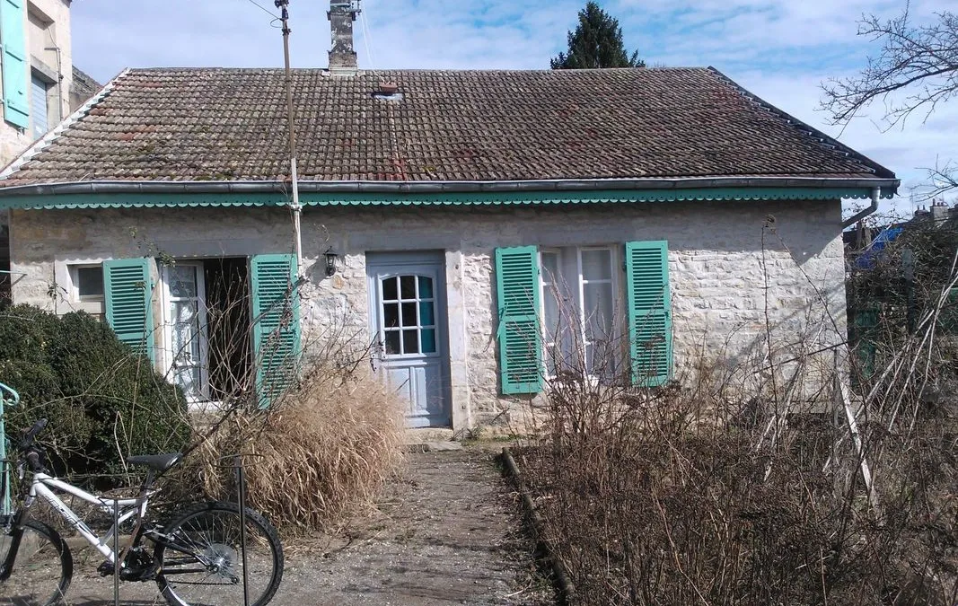 Photo 1