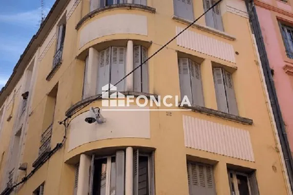 Appartement 1 pièce 62 m²